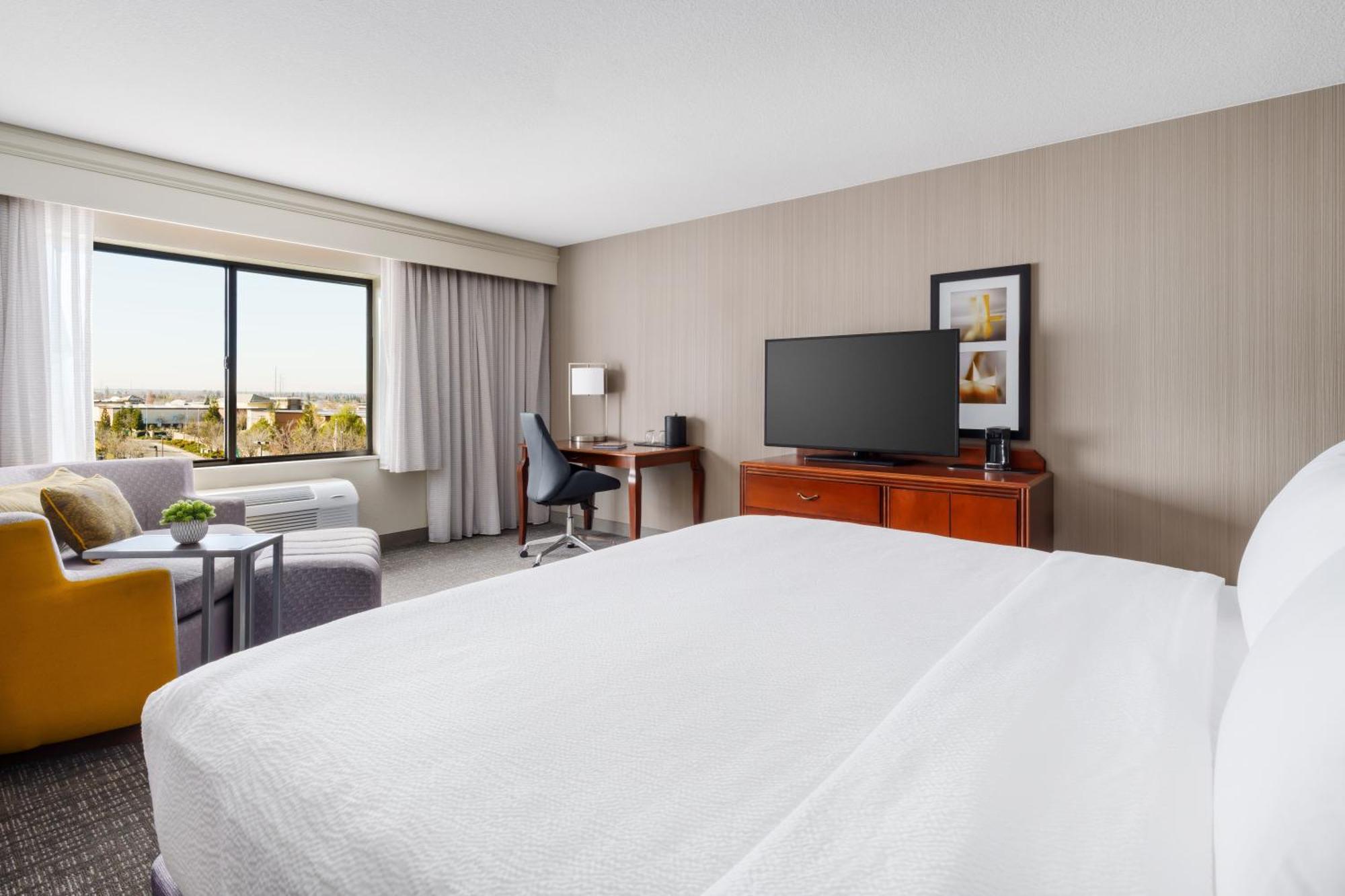 Courtyard By Marriott Roseville Galleria Mall/Creekside Ridge Drive Extérieur photo