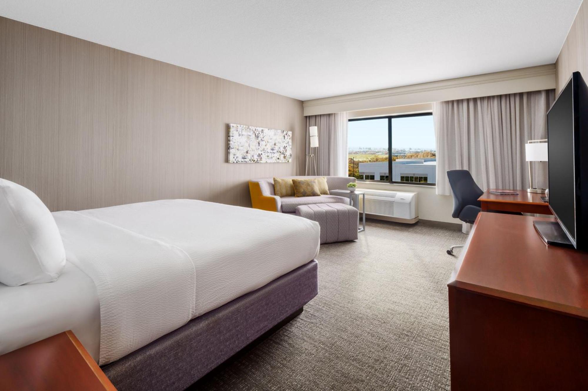 Courtyard By Marriott Roseville Galleria Mall/Creekside Ridge Drive Extérieur photo