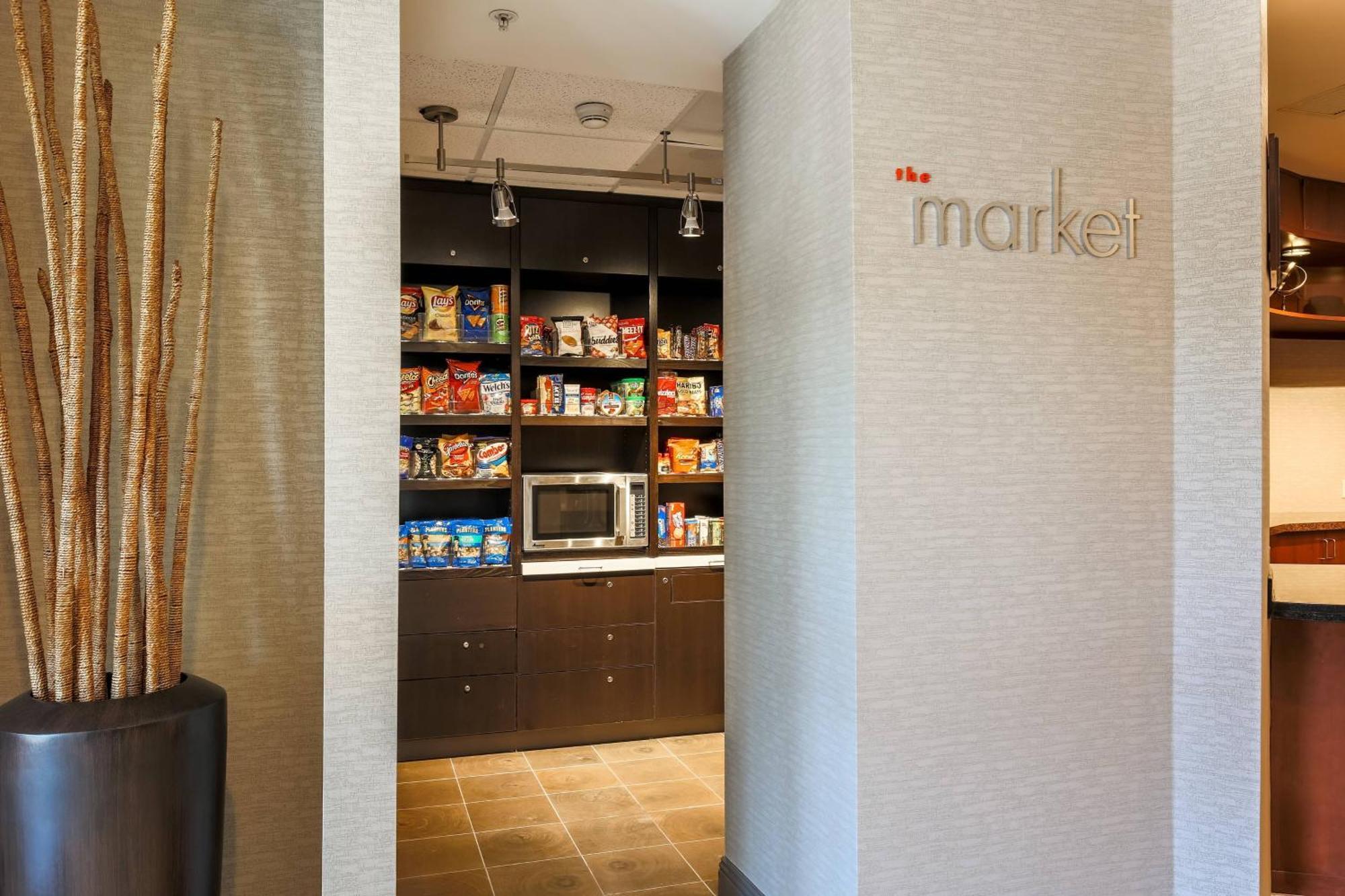 Courtyard By Marriott Roseville Galleria Mall/Creekside Ridge Drive Extérieur photo