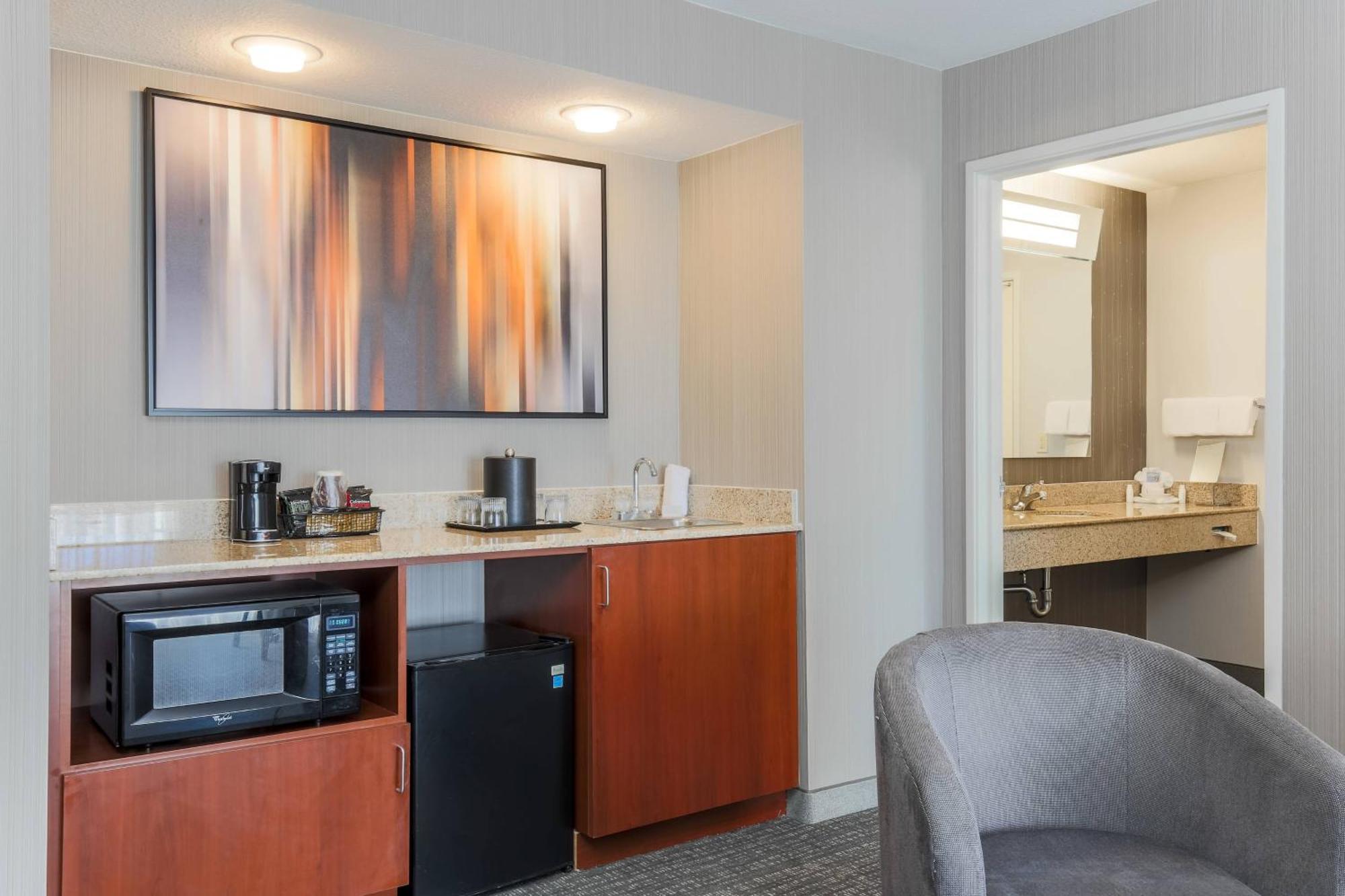 Courtyard By Marriott Roseville Galleria Mall/Creekside Ridge Drive Extérieur photo