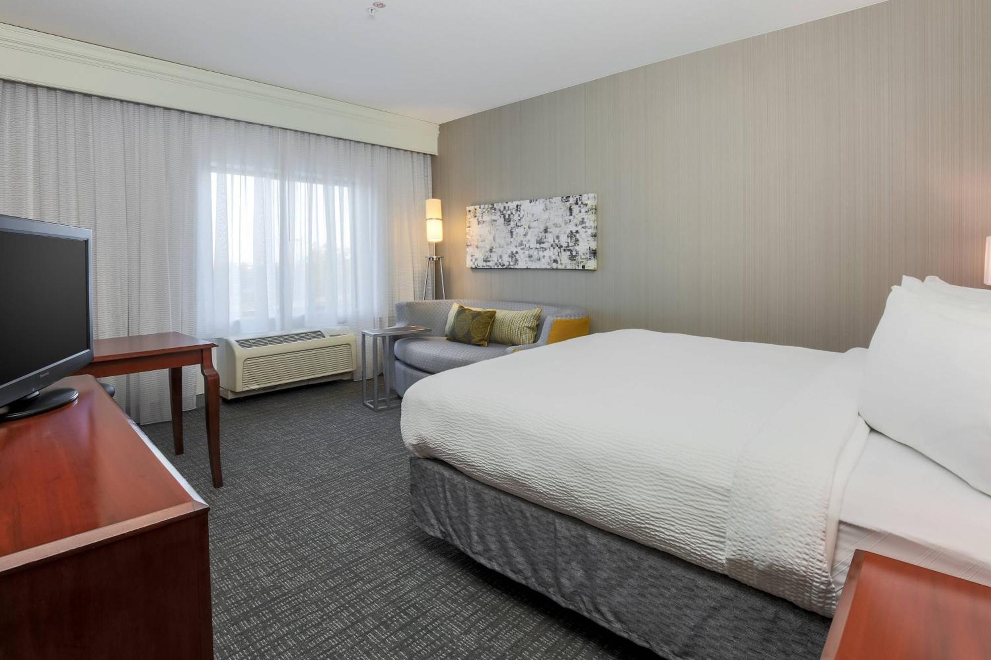 Courtyard By Marriott Roseville Galleria Mall/Creekside Ridge Drive Extérieur photo